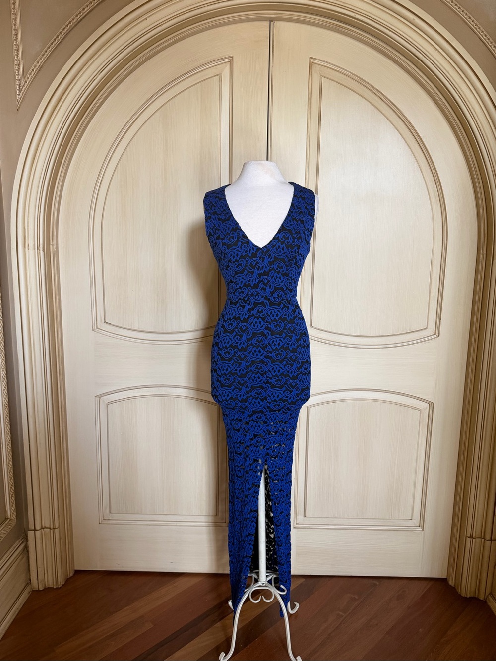Alice + Olivia Royal Blue Lace V-Neck Maxi Dress